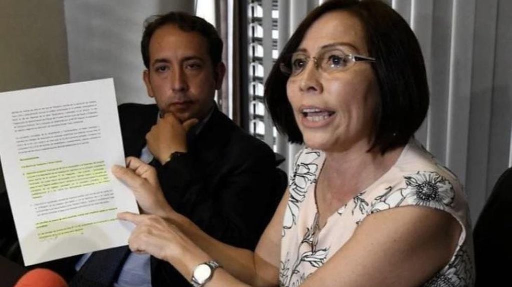 María de los Ángeles Duarte, exministra de Correa, se fugó de la embajada argentina en Quito.