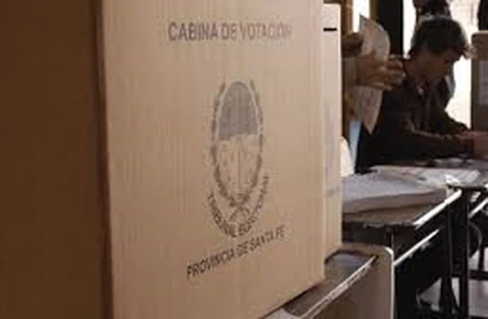 Elecciones Primarias, Abiertas, Simultáneas y Obligatorias en Rosario. (Archivo)