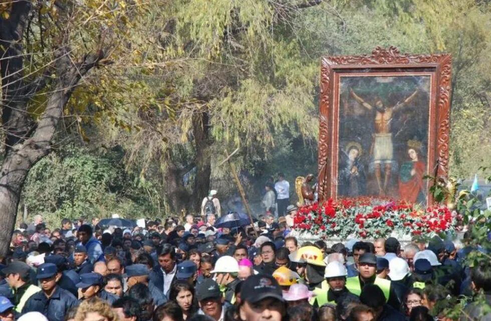 Procesión en honor al Cristo de Sumalao (La Gaceta)