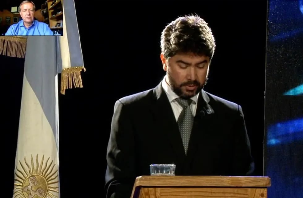 Nicolás Martínez, presidente de la Cámara de Comercio, durante el discurso que se difundió por medios virtuales en 2020.