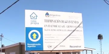 El Gobernador de la provincia entregó viviendas en Itaembé Guazú
