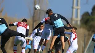 Belgrano le ganó a Instituto en amistoso previo al retorno a las competencias por el torneo de la Liga Profesional