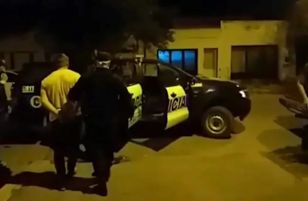 Policías detenidos por extorsión en Punta Alta