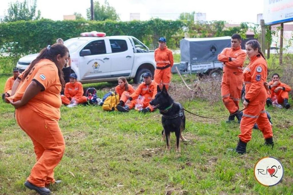 Bomberos de Arroyito en capacitación en Rio Segundo