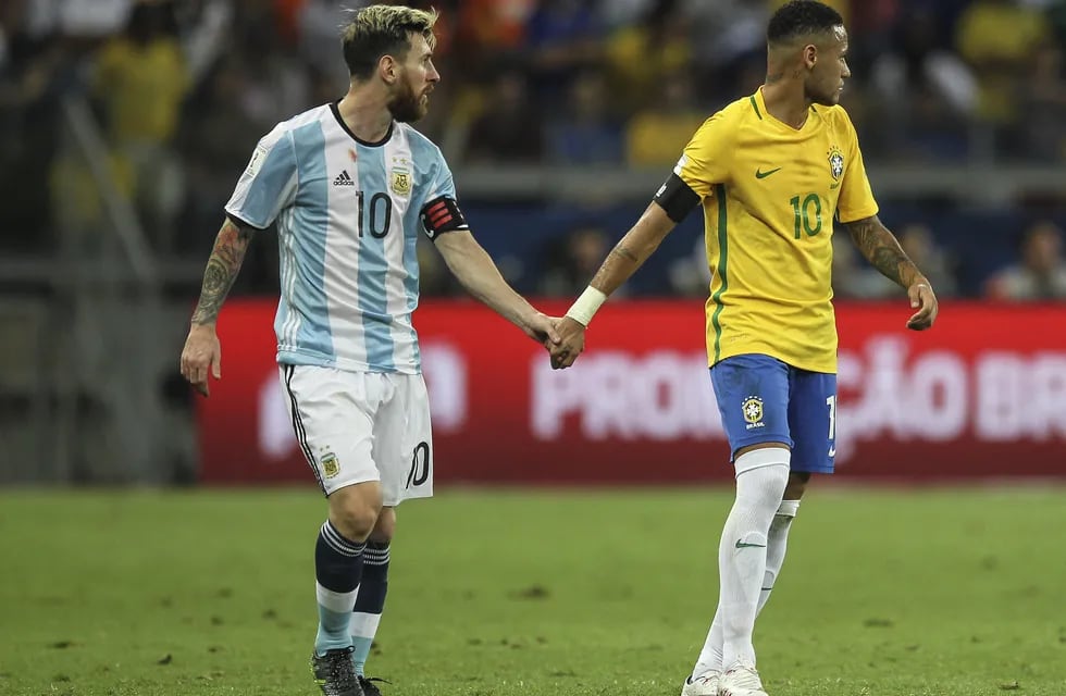 Lionel Messi y Neymar solo se enfrentarían en la final de la Copa América.