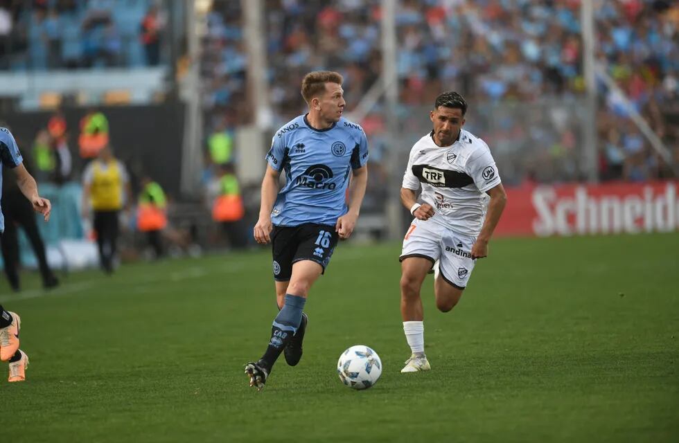 El volante Esteban Rolón se perfila como titular en Belgrano, y cambiaría el sistema táctico (Foto Javier Ferreyra).