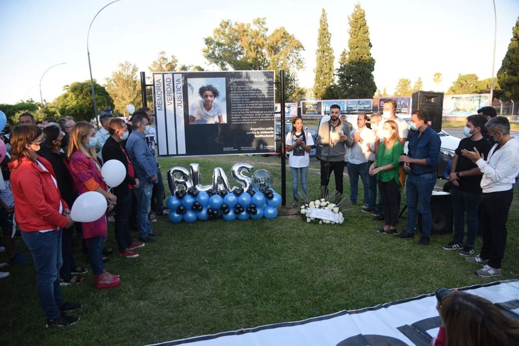 Marcha pidiendo justicia por el asesinato de Valentino Blas Correas. (Facundo Luque)