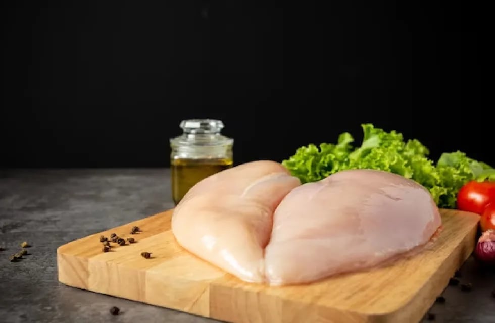 Dejá de comer el pollo seco: la mejor receta de pechuga rellena para innovar en la cocina.