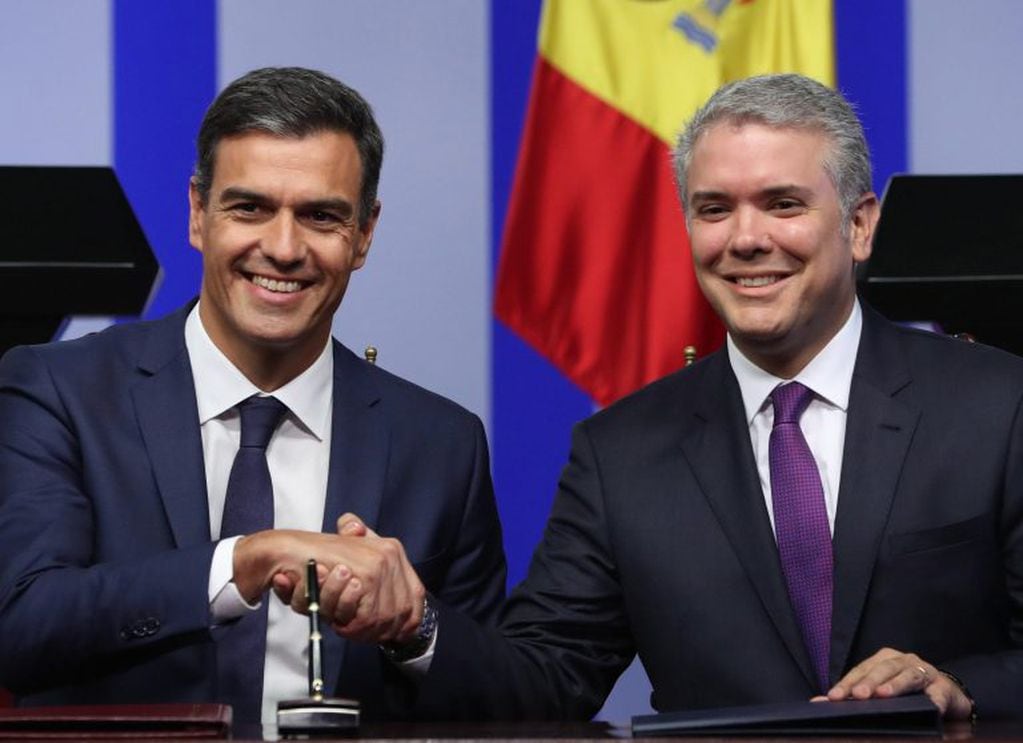 El presidente del Gobierno español, Pedro Sánchez y el presidente de Colombia, Iván Duque en la conferencia de prensa en Bogotá