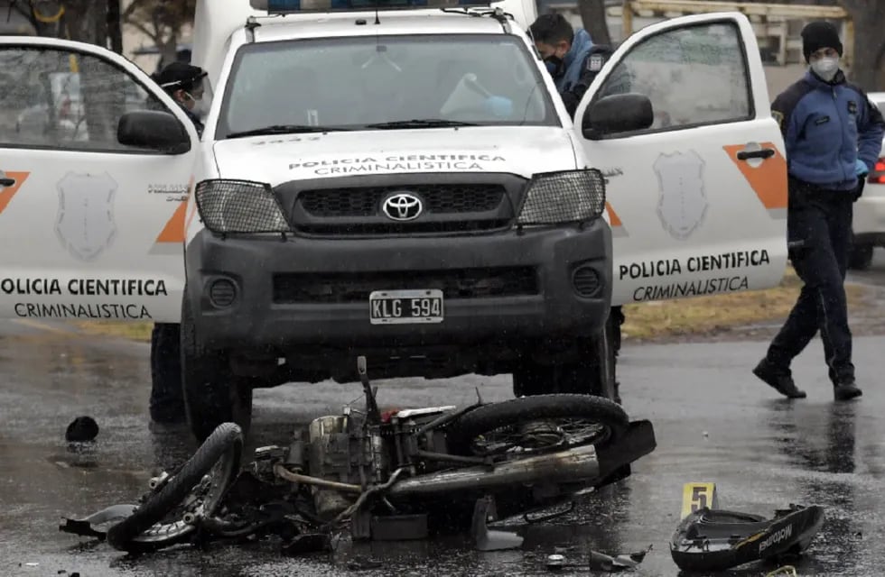 El choque ocurrió en Beltrán y Deoclecio García. Imagen Ilustrativa.