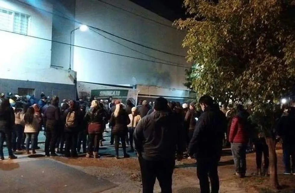 PepsiCo cerró su planta en Vicente López y hay 600 despidos.