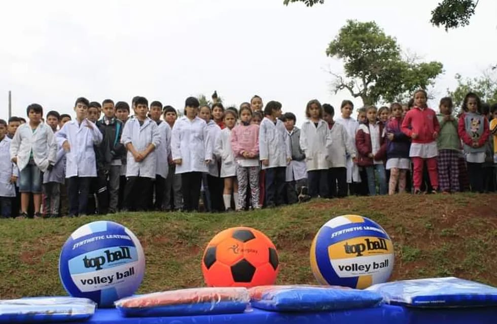 Inauguraron un playón deportivo en la Escuela N°164.