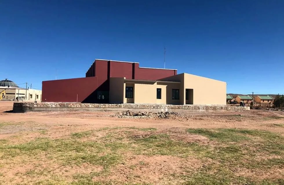 Escuela secundaria en Tolar Grande (Gobierno de la provincia)