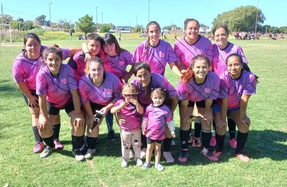 Las Cachos se consolida entre los cuatro de arriba en el torneo Apertura de Fútbol Femenino.
