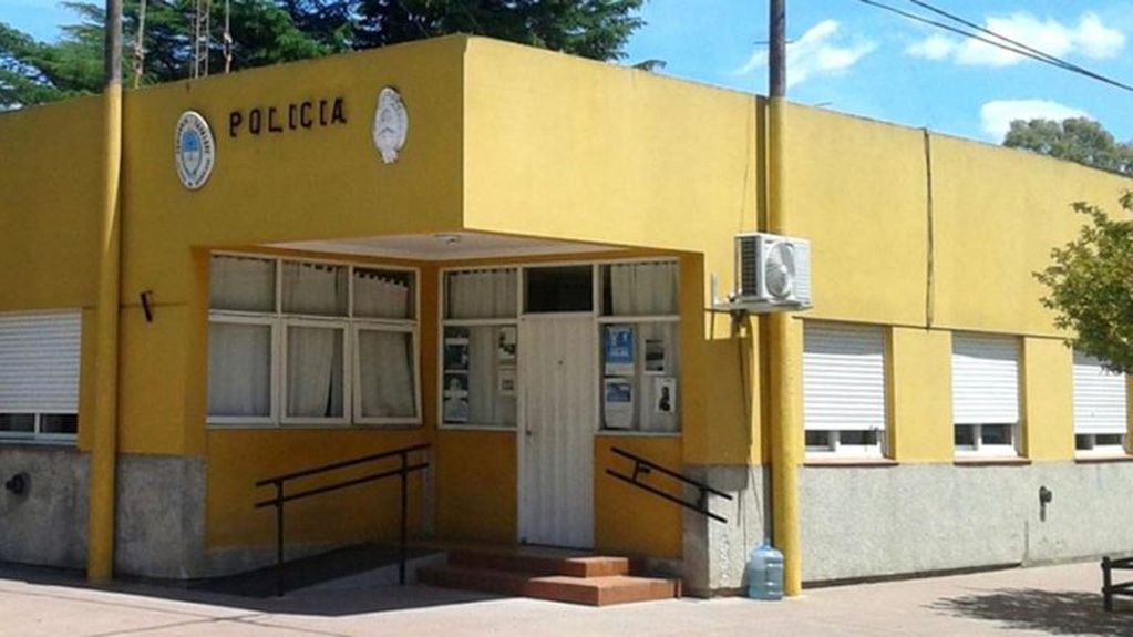 La sede policial en Tapalqué (Infobae)