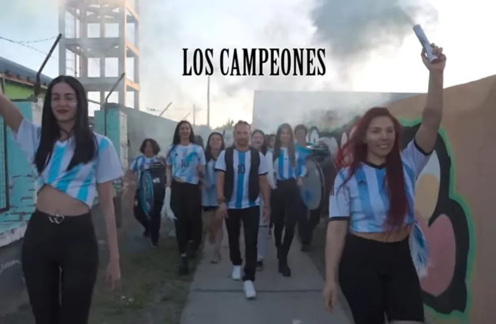 "Los campeones", el cuarteto de un cantante de Viedma para la Scaloneta.