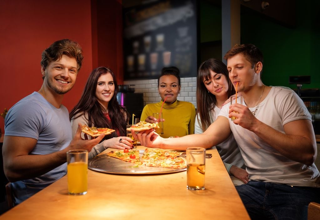 El Día Mundial de la Pizza, una ideal celebración para vivirla con amigos.