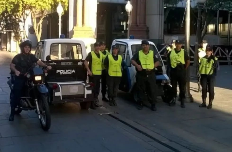 Los agentes estarán presentes en las calles Córdoba, San Martín y San Luis. (Archivo)
