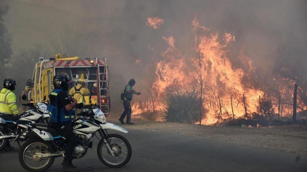 Incendio en Potreros de los Funes.
