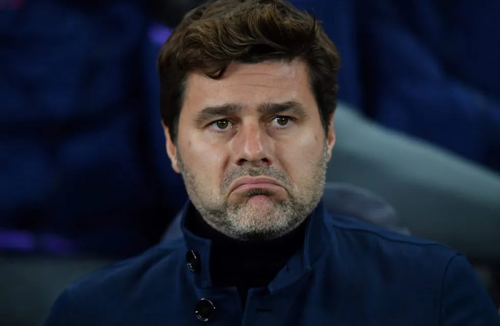 Tottenham Hotspur's Argentinian head coach Mauricio Pochettino looks on before the UEFA Champions League Group B football match between Tottenham Hotspur and Red Star Belgrade at the Tottenham Hotspur Stadium in north London, on October 22, 2019. (Photo by Ben STANSALL / AFP)