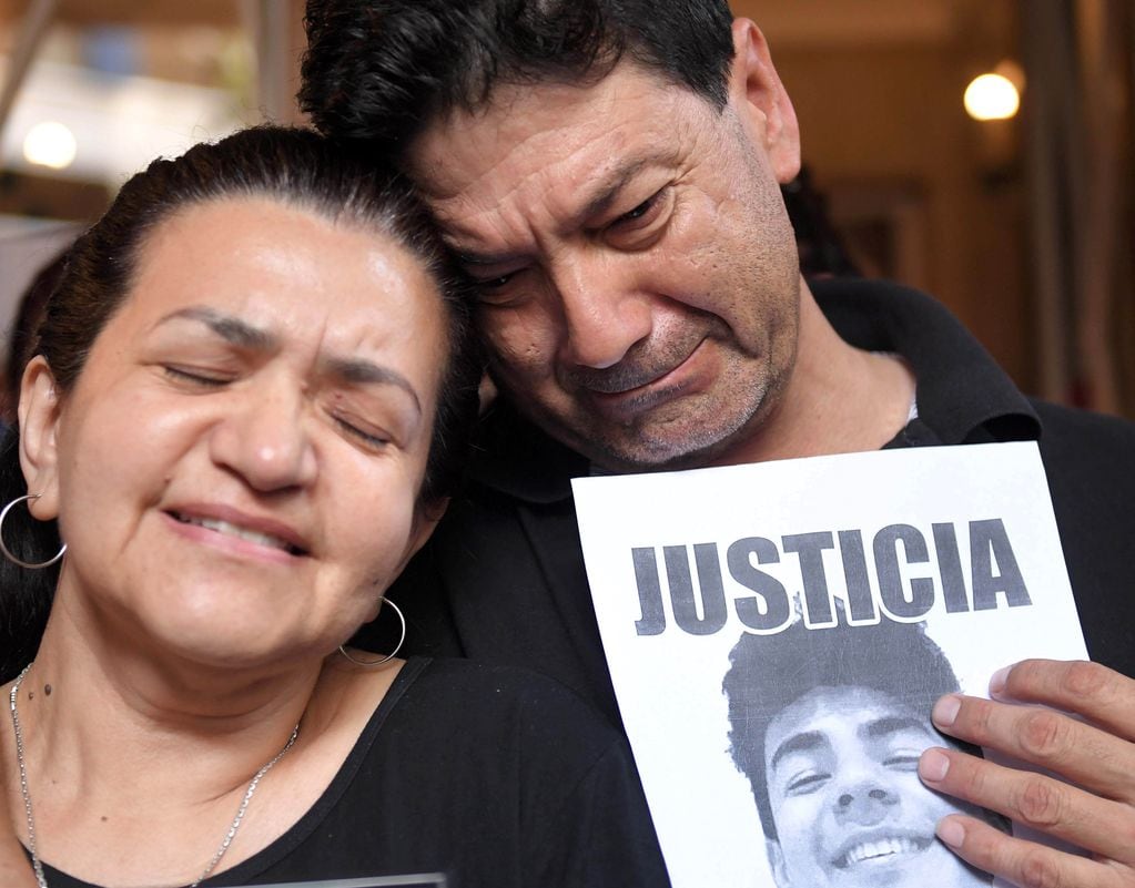 La madre de Fernando habló sobre el sufrimiento por la muerte de su hijo: "Aún tengo tendida su cama y sus cosas".