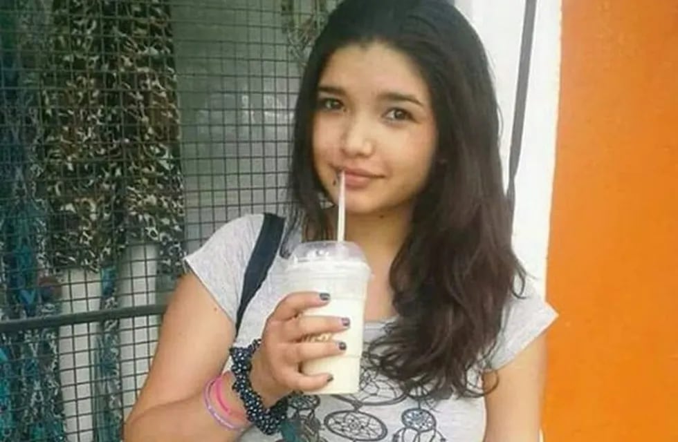 La joven tiene 19 años y es buscada desde el lunes pasado cuando salió de su casa en Villa Allende.
