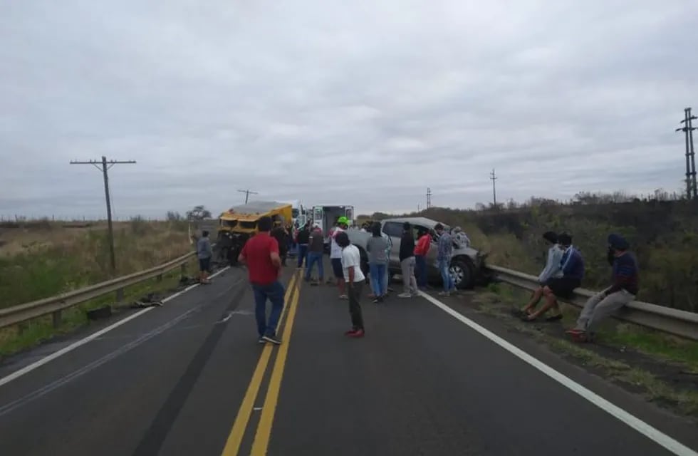 Choque Fatal en el acceso de Empedrado, Corrientes (Vía Corrientes)