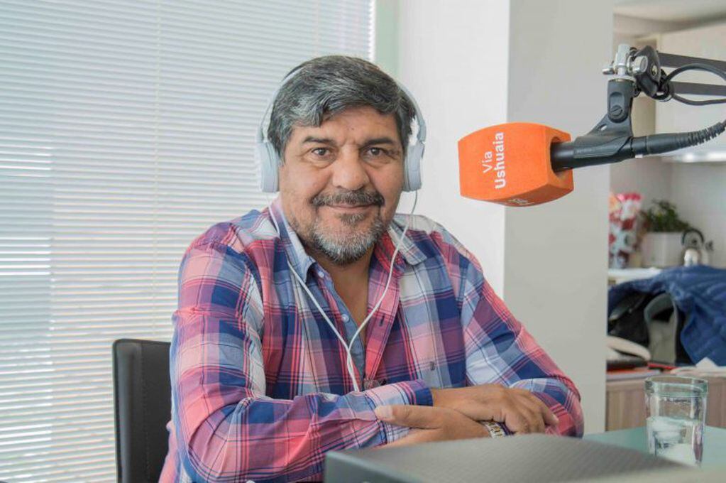 Vicegobernador Juan Carlos Arcando en Inauguración de Via Ushuaia Radio