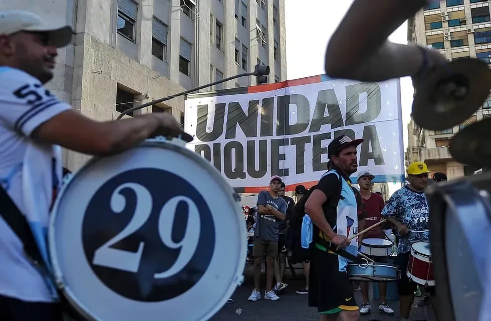 Organizaciones sociales darán detalles de cómo será la movilización de este miércoles a Plaza de Mayo. Foto: Télam