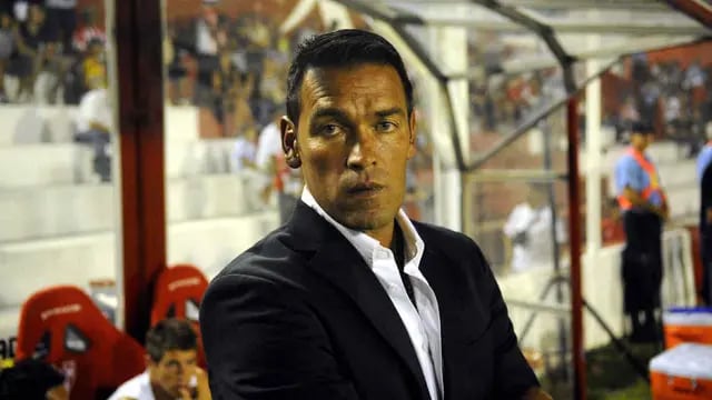 Fernando Gamboa dirigió dos partidos oficiales a Independiente. Ambos en Alta Córdoba. (Foto: Pedro Castillo)