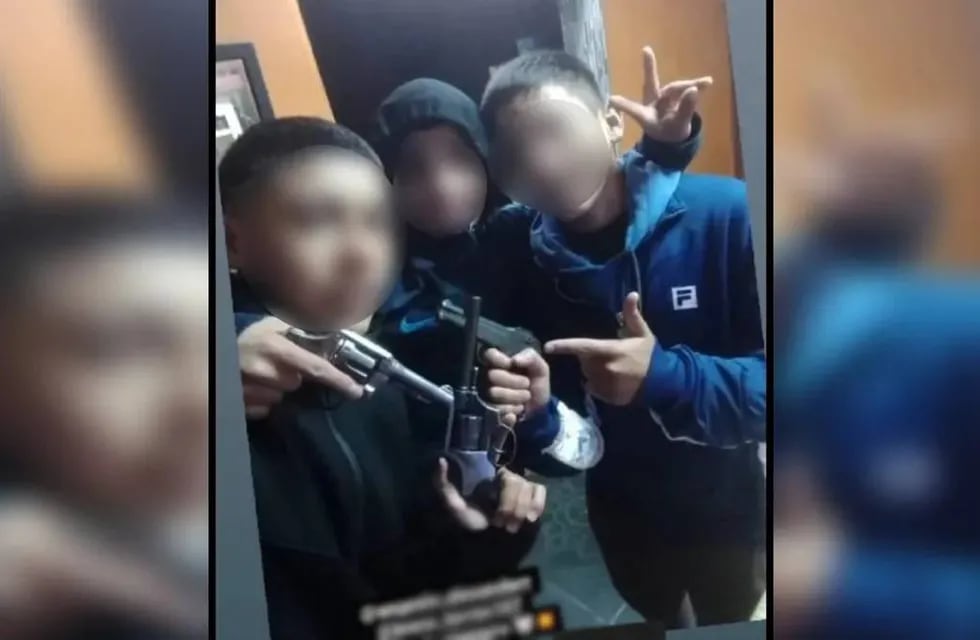 Tres chicos de 14,15 y 16 años detenidos por el crimen del remisero. Sus fotos en redes sociales. (Gentileza Puntal)