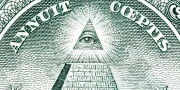 triángulo con un ojo dentro que aparece en los billetes de un dólar