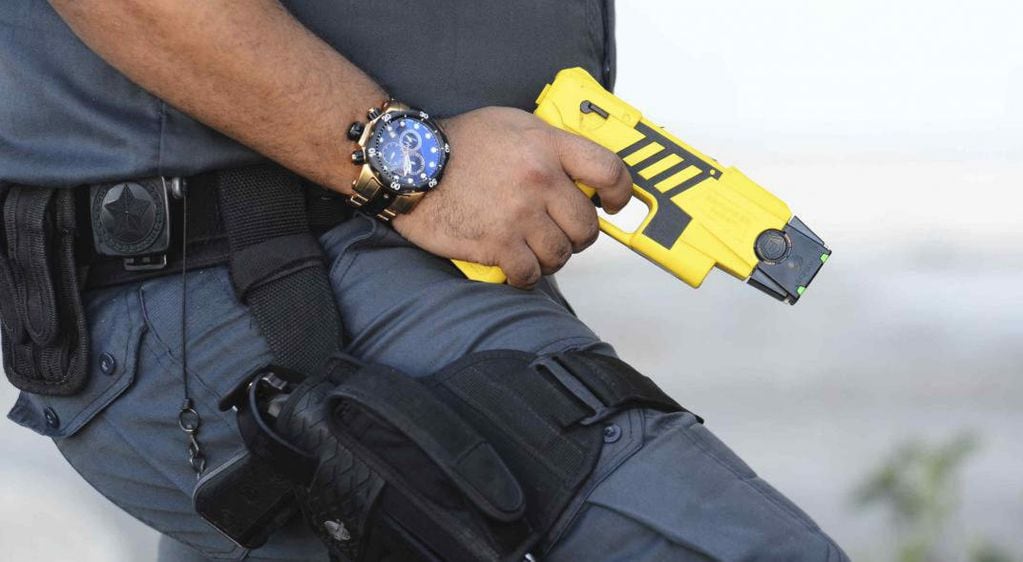 Las pistolas taser que piden usar para las fuerzas en la Ciudad de Buenos Aires. 