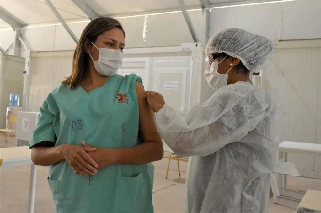 El equipo de inmunización del Ministerio de Salud continuará vacunando desde este miércoles en el HOSCAM 1.