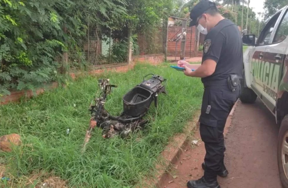 Abandonan motocicleta robada en Puerto Iguazú,