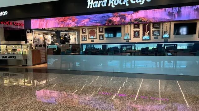 Inauguran el primer Hard Rock Café emplazado en el Aeropuerto de Puerto Iguazú: es el primero del interior del país