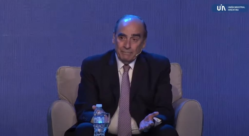 El futuro ministro del Interior, Guillermo Francos, en la Cumbre de la UIA