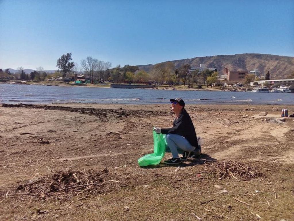 Día mundial de la Limpieza en el lago San Roque