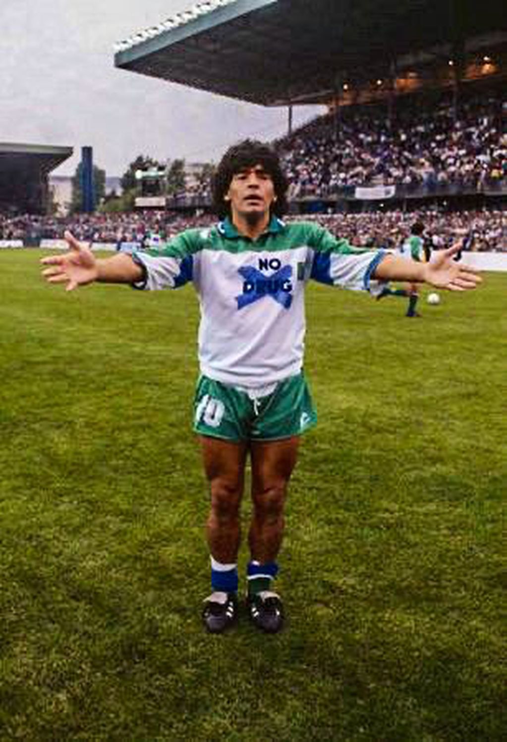 La foto histórica de Diego Maradona que usó Bizarrap