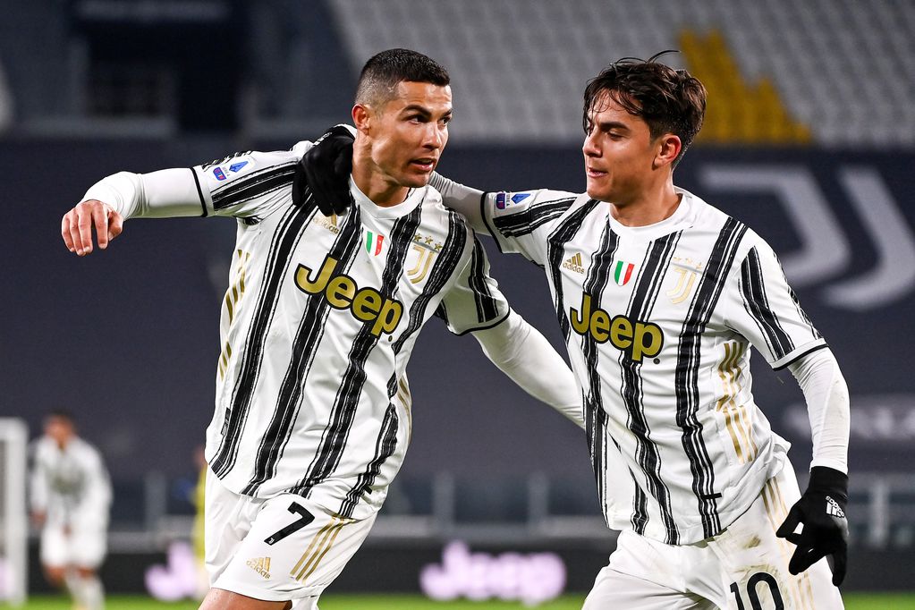 El dúo de la Juventus se podría repetir si la Joya acepta la oferta millonaria de Al-Nassr (AP)