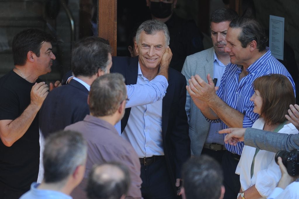 El expresidente Mauricio Macri en Dolores. (Foto: Clarín)