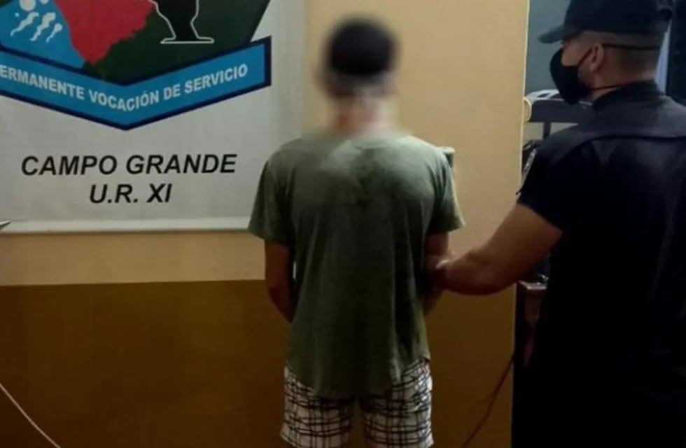 Campo Grande: un menor acuchilló a su hermano, escapó y lo atraparon