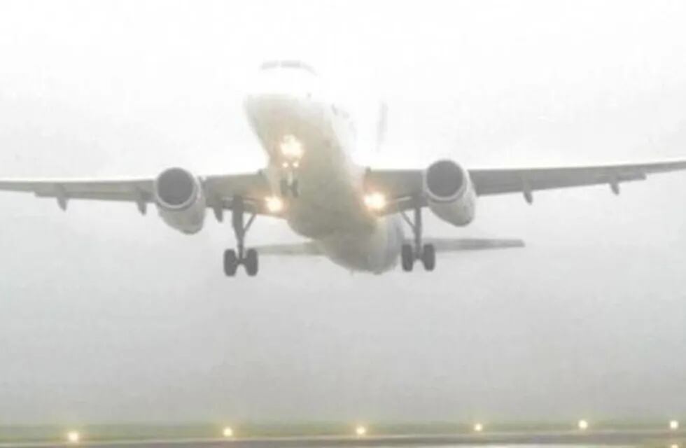 Cerraron el aeropuerto de Ezeiza por la niebla.