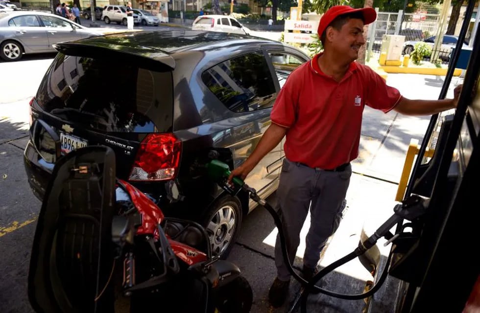 El combustible en Venezuela. (AFP)