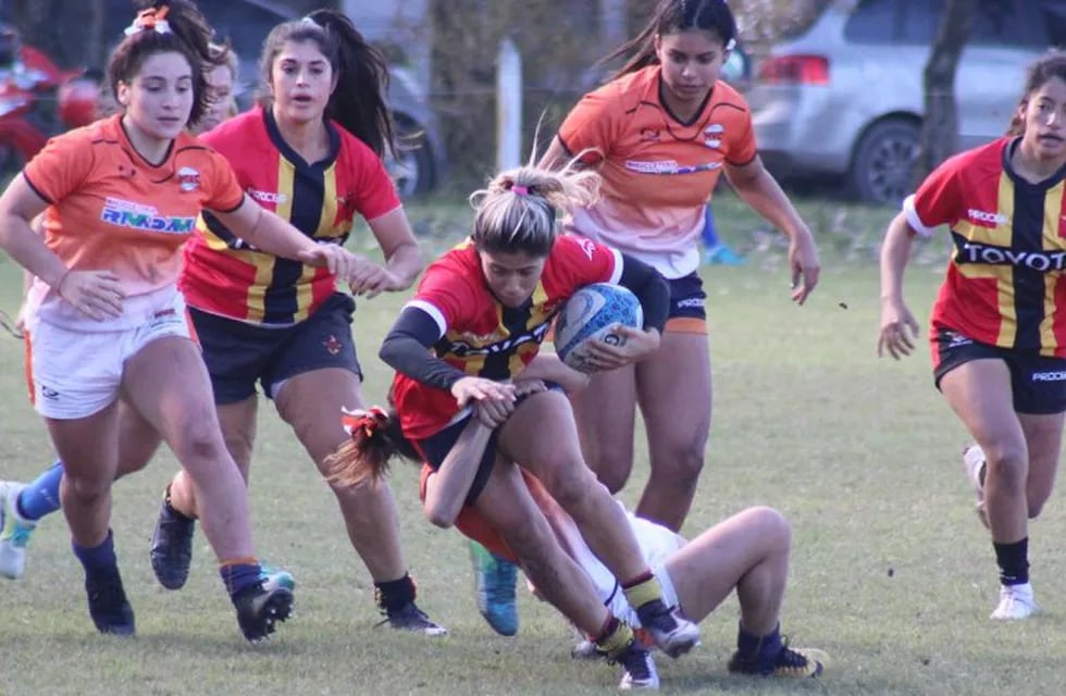 Rugby femenino (URT)