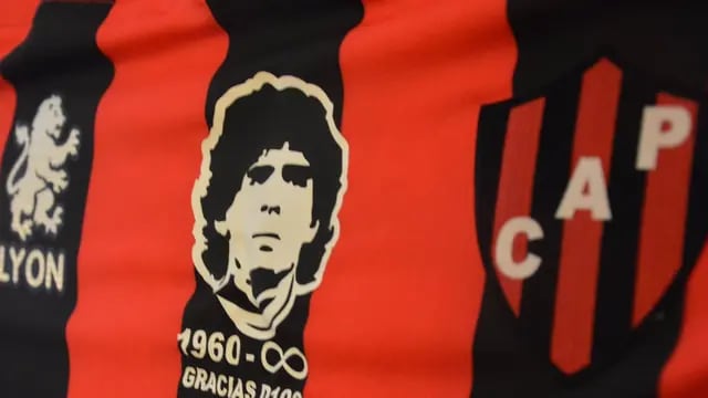Camiseta que usará Patronato en su partido frente a Huracán