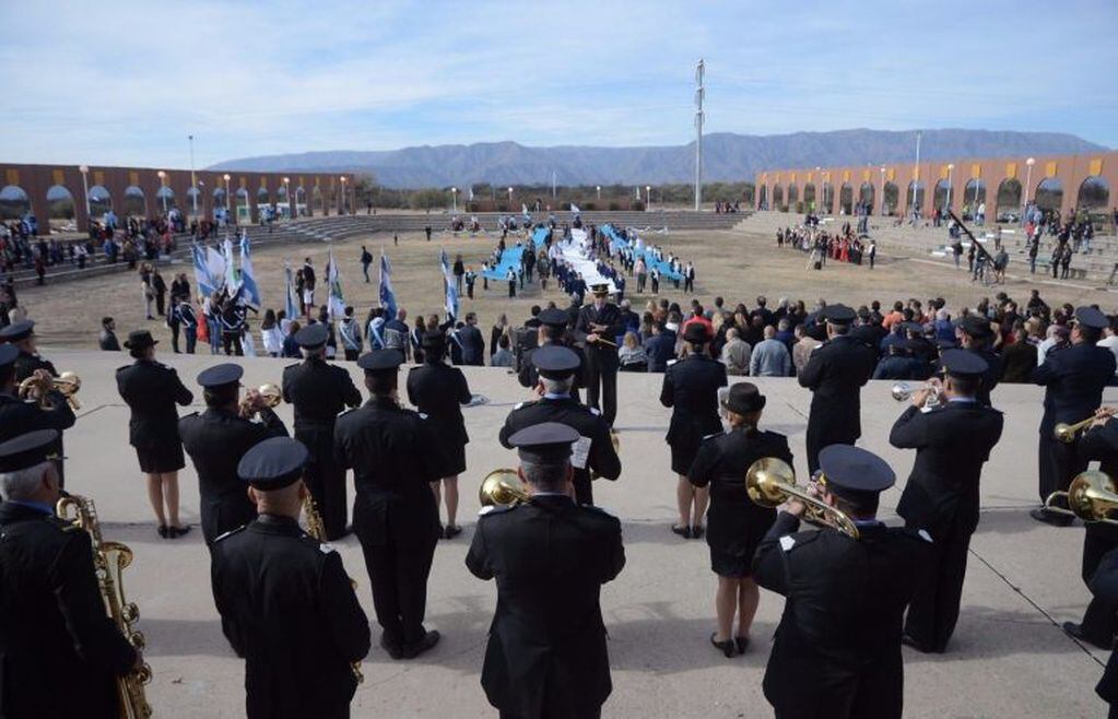 Promesa a la Bandera Argentina. Fotos: Alejandro Lorda