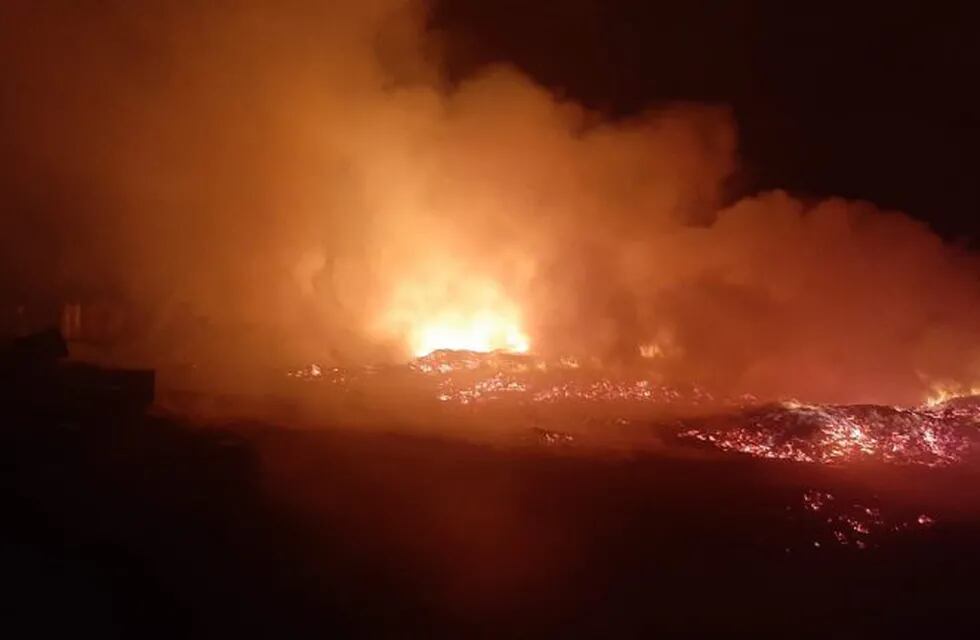 incendio en galpones de lujan de cuyo