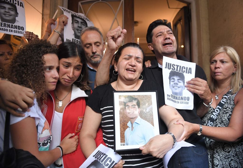 Familia de Ferrnando Báez Sosa pidiendo justicia. / Gentileza