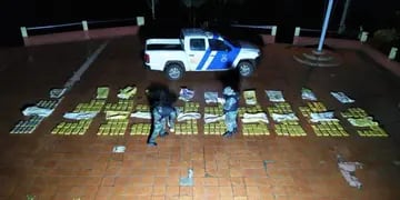 Efectivos de Prefectura Naval Argentina secuestraron más de 200 kilogramos de marihuana en Santa Ana